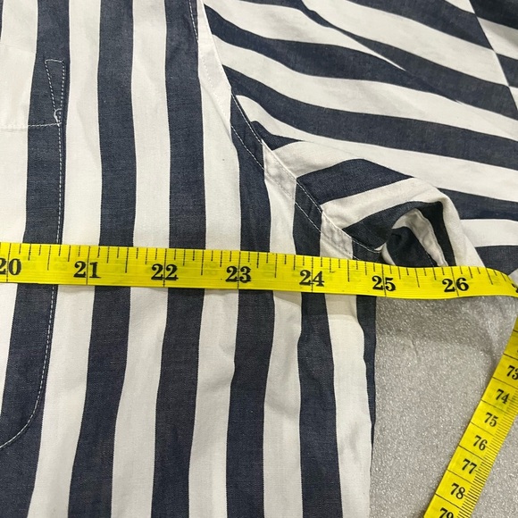 [L]VTG J. Crew Navy and White Striped Button Down Cotton Shirt - Picture 4 of 6